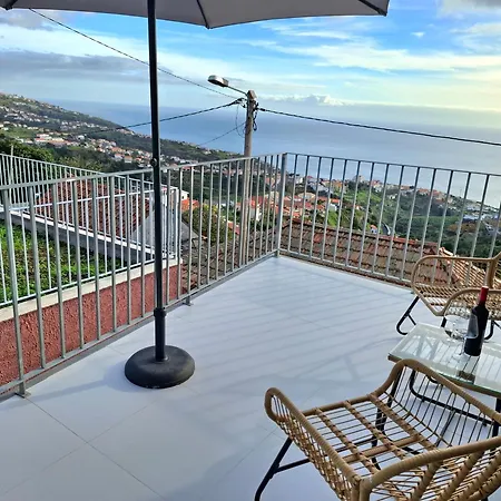 Casa Rosinha, Views & Sunset Dom wakacyjny Calheta (Madeira)