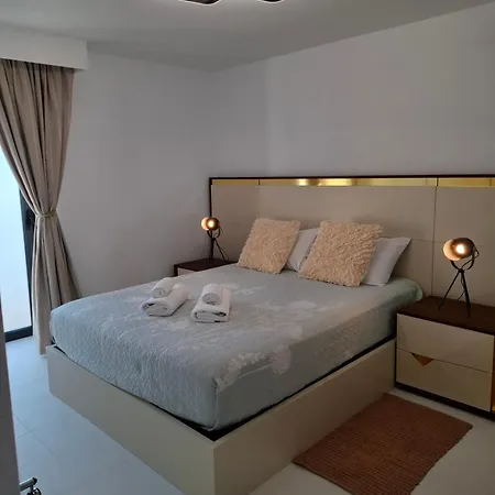 Casa Rosinha, Views & Sunset Calheta (Madeira)