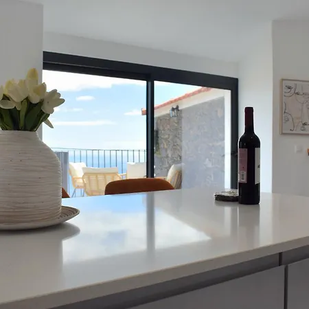 Casa Rosinha, Views & Sunset Holiday home Calheta (Madeira)